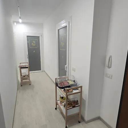 Oda ve Kahvaltı Mava