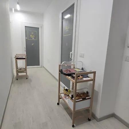 Oda ve Kahvaltı Mava Vieste