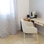 לינה וארוחת בוקר Mava ויאסטה