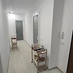 לינה וארוחת בוקר Mava