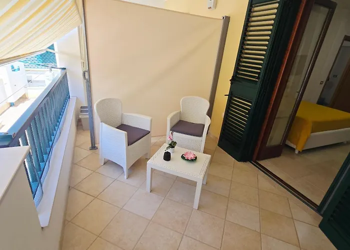 Mava Bed & Breakfast